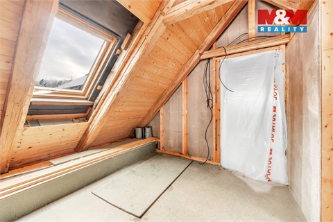 Prodej rodinného domu, 311 m² 10