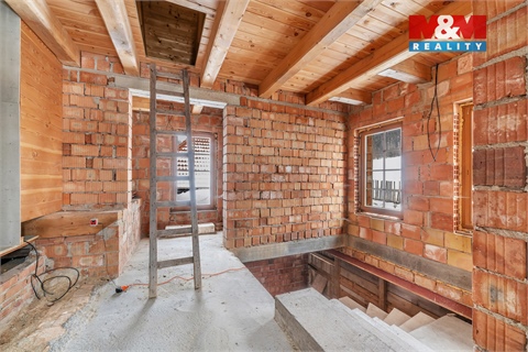 Prodej rodinného domu, 311 m² - 12