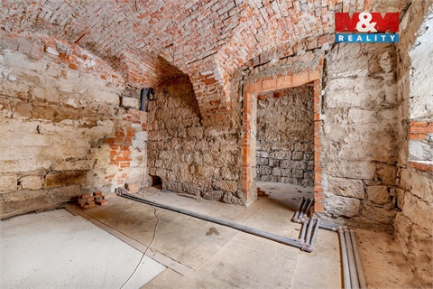 Prodej rodinného domu, 311 m² 8