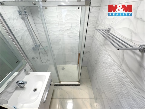 Pronájem bytu 3kk, 72 m² 10