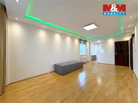Pronájem bytu 3kk, 72 m² 2
