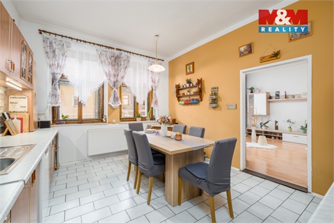 Prodej rodinného domu, 177 m² 6