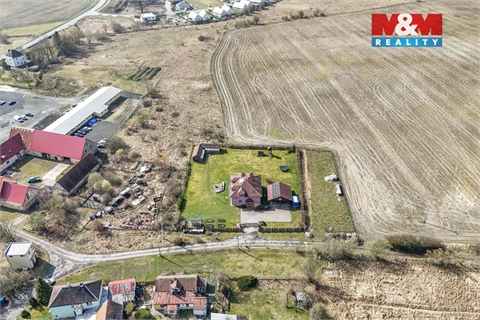 Prodej rodinného domu, 180 m² - 10