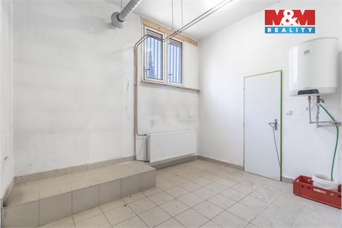 Prodej obchodních prostor, 1 150 m² - 12