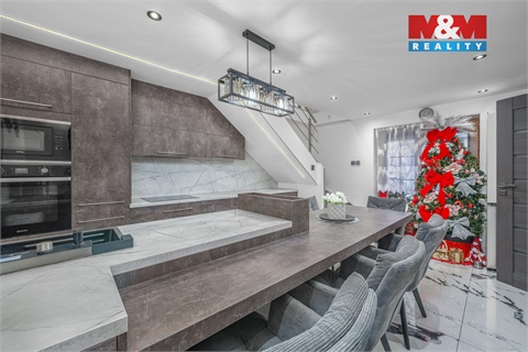 Prodej rodinného domu, 115 m² - 0