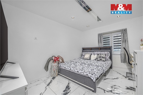 Prodej rodinného domu, 115 m² - 6