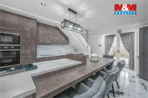 Prodej rodinného domu, 115 m² - 2