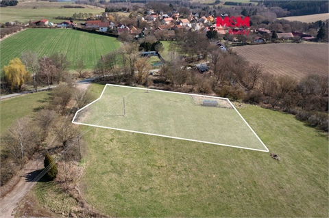 Prodej pozemku, 3 561 m² 0