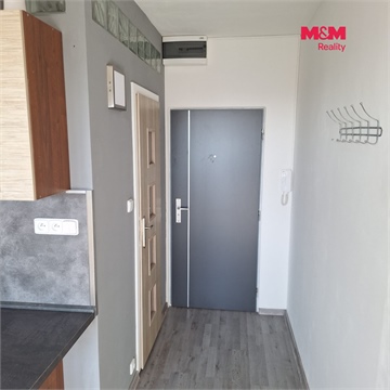 Pronájem bytu 1+1, 35 m² - 2