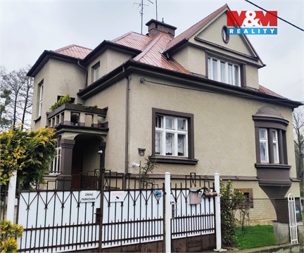 Prodej rodinného domu, 296 m² 26