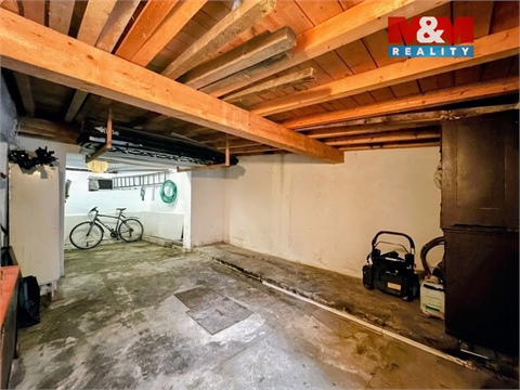 Prodej rodinného domu, 296 m² 24