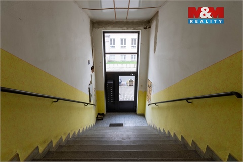 Prodej komerčního objektu, 575 m² 10