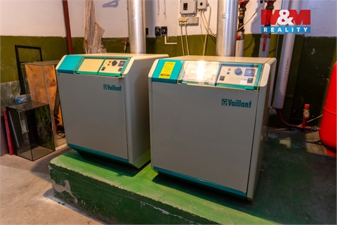 Prodej komerčního objektu, 575 m² 14