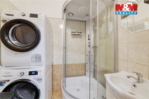 Prodej bytu 2+1, 51 m² 14