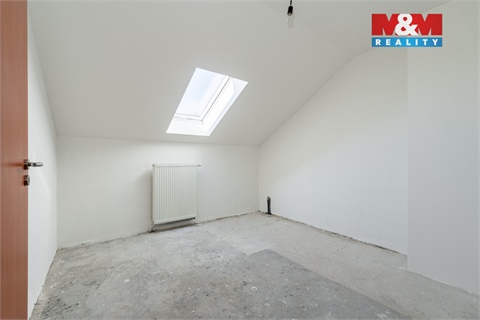 Prodej rodinného domu, 205 m² - 10