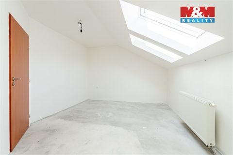 Prodej rodinného domu, 205 m² 14