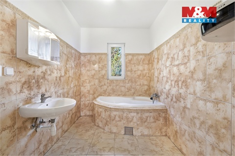 Prodej rodinného domu, 88 m² 18