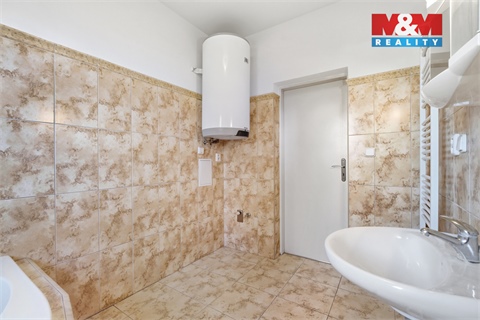 Prodej rodinného domu, 88 m² - 18