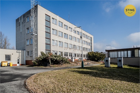 Pronájem kanceláře, 1 500 m² 2