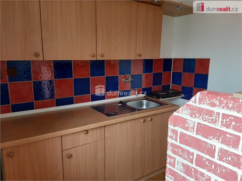 Prodej bytu 1+1, 28 m² - 0