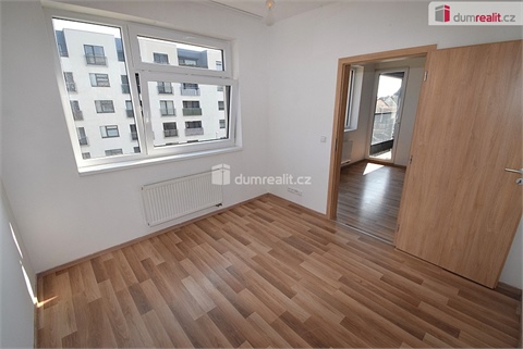 Pronájem bytu 4kk, 78 m² 8