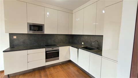 Pronájem bytu 2kk, 72 m² 0