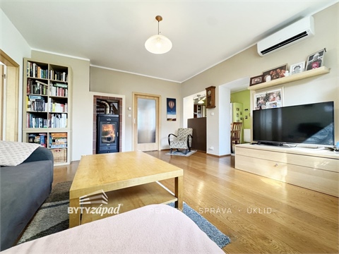 Prodej rodinného domu, 180 m² 2