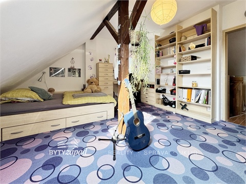 Prodej rodinného domu, 180 m² - 20