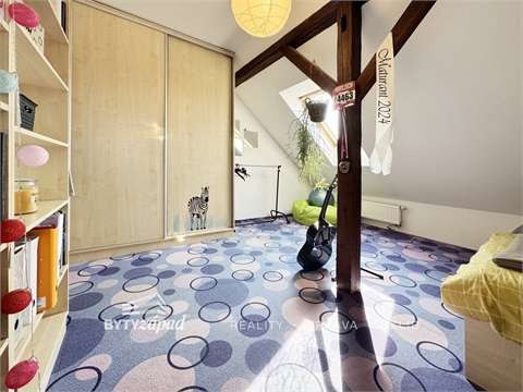 Prodej rodinného domu, 180 m² 22