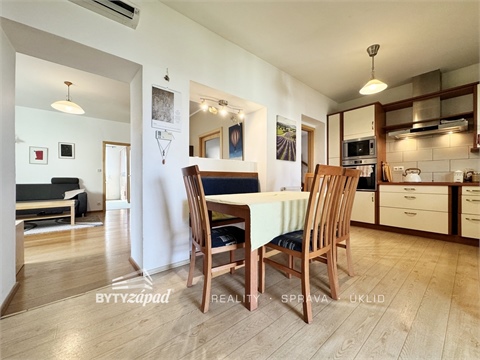 Prodej rodinného domu, 180 m² - 4