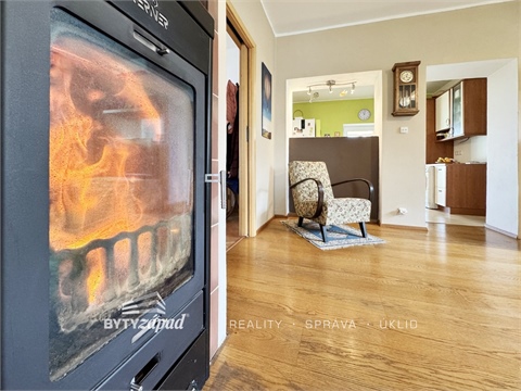 Prodej rodinného domu, 180 m² - 2