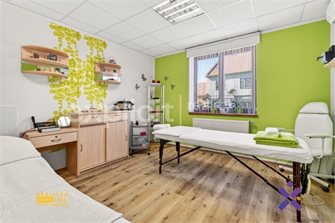 Prodej rodinného domu, 239 m² 16