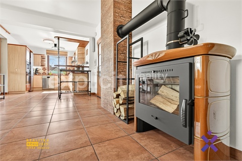 Prodej rodinného domu, 239 m² - 10