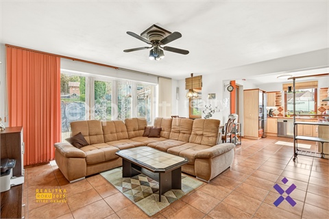 Prodej rodinného domu, 239 m² - 0