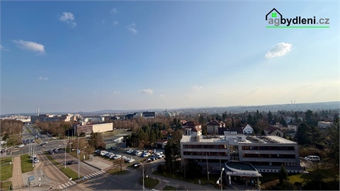 Pronájem bytu 2+1, 60 m² 10