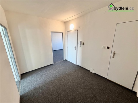 Pronájem bytu 2+1, 60 m² - 6