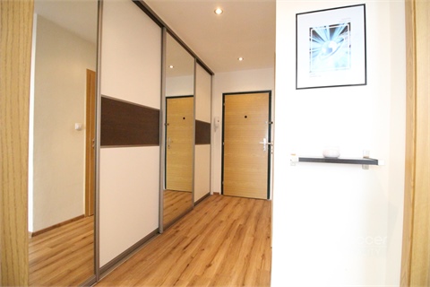 Pronájem bytu 2kk, 44 m² 12