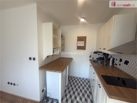 Pronájem bytu 2kk, 38 m² - 2