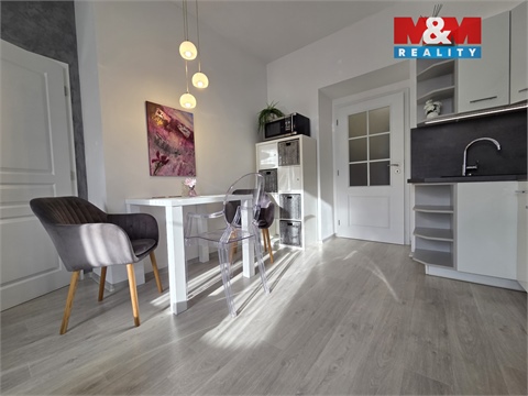 Pronájem bytu 2kk, 46 m² 2