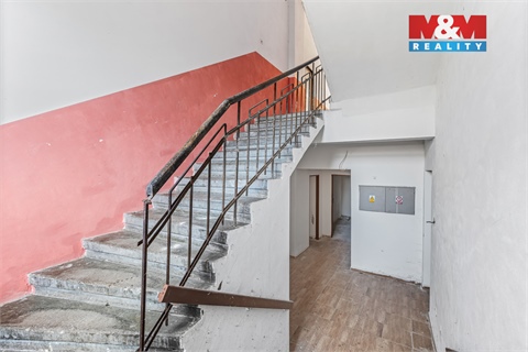 Prodej obchodních prostor, 744 m² 22