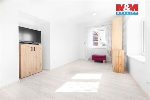 Prodej rodinného domu, 109 m² - 6