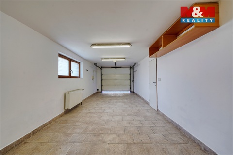 Prodej rodinného domu, 271 m² - 4