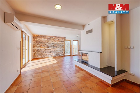 Prodej rodinného domu, 271 m² 8