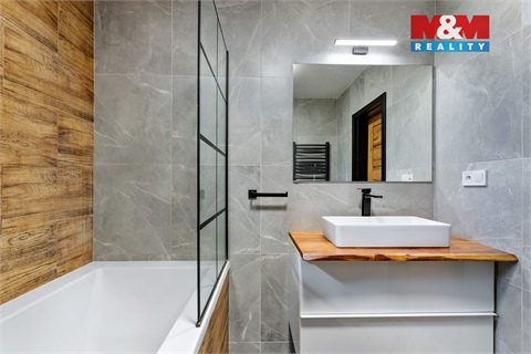 Prodej rodinného domu, 122 m² - 4