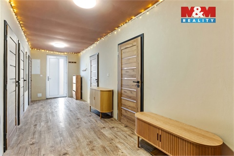 Prodej rodinného domu, 122 m² - 16