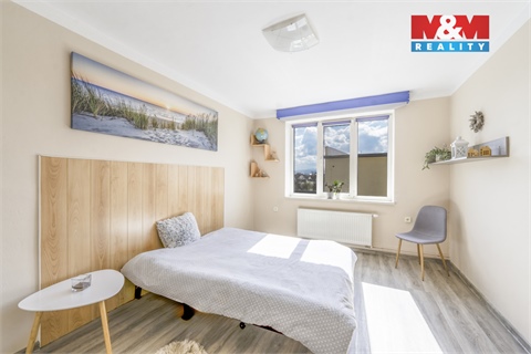 Prodej rodinného domu, 185 m² - 6