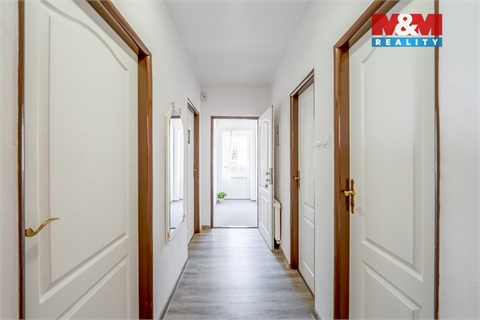 Prodej rodinného domu, 185 m² - 24