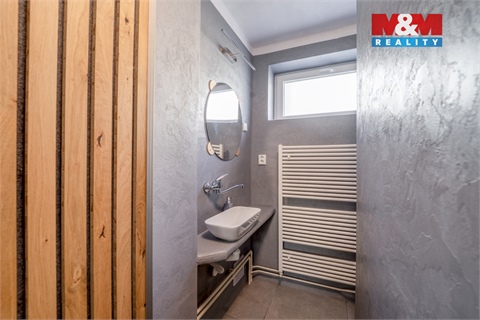 Prodej rodinného domu, 185 m² 8