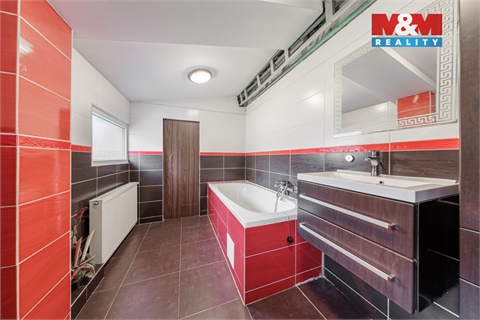 Prodej rodinného domu, 119 m² - 4