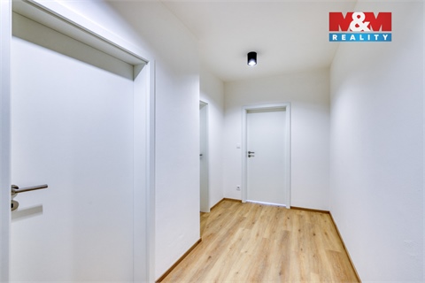 Pronájem bytu 2kk, 51 m² - 8
